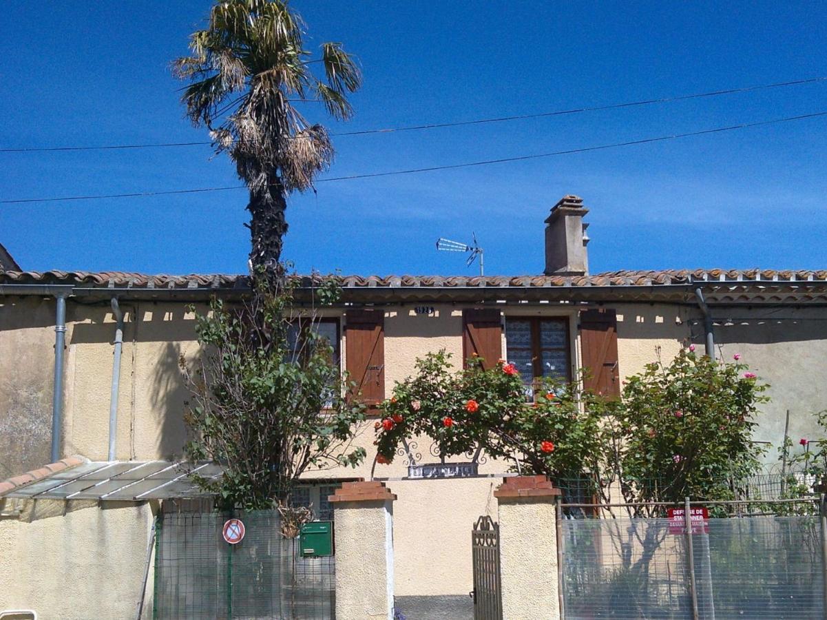 Maison Palmeral Coustaussa Bagian luar foto