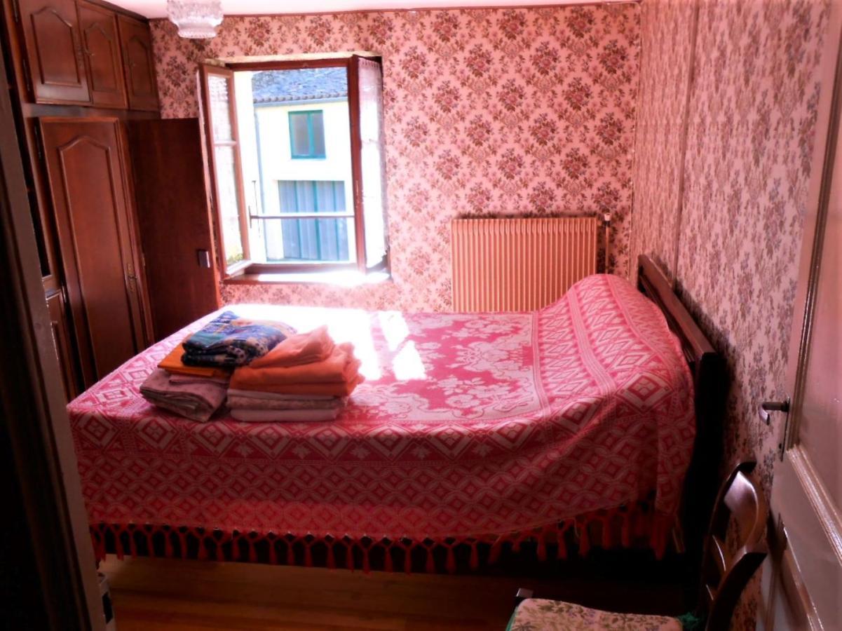 Maison Palmeral Coustaussa Bagian luar foto